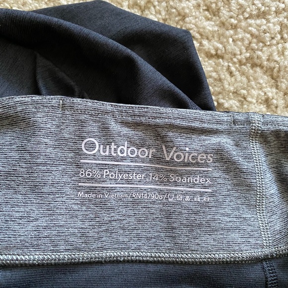 Outdoor Voices Black Dipped Leggings Sz Medium - Picture 6 of 10